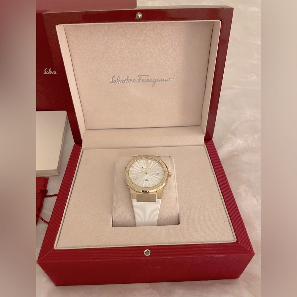 Salvatore Ferragamo Women’s Classic F80 Quartz Watch